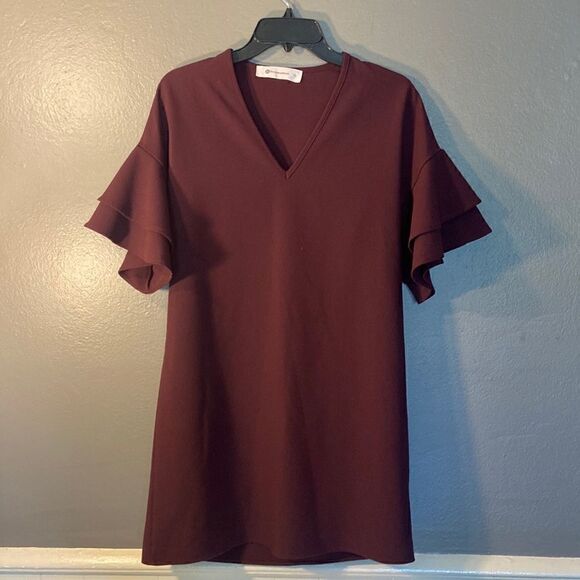 The Impeccable Pig Maroon Flare Ruffle Sleeve Shift Dress Size Small - Picture 1 of 6